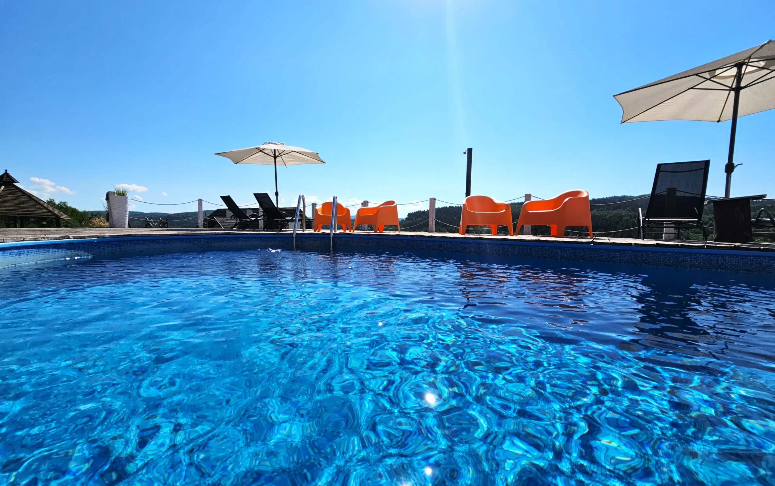 apartamenty z basenem bieszczady nad soliną